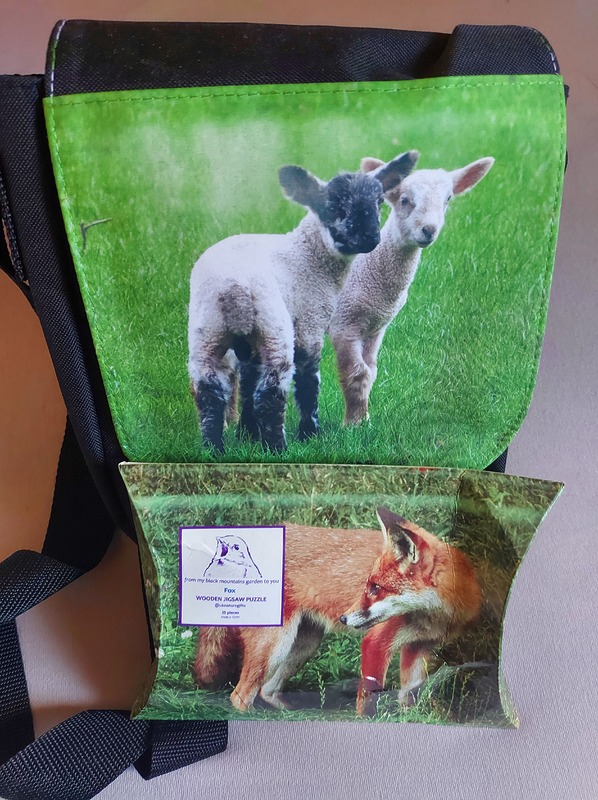 Tasche und Puzzle